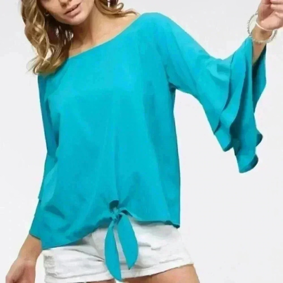 FLARED SLEEVED TOP - Picture 3 of 3